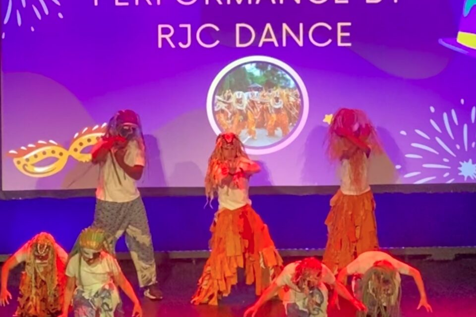 Shahck Out Boyz open the Child Friendly Leeds Awards 2026